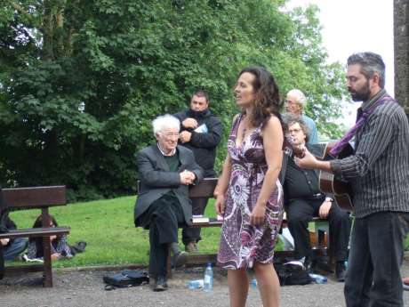 Click on image to see full-sized version Susan McKeown and Aidan Brennan