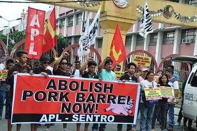 Click on image to see full-sized version 2013allianceprogressivelaboraplsentro.jpg