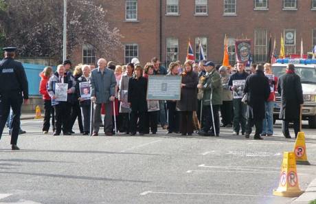 Click on image to see full-sized version The March Assembles at Parnell Square