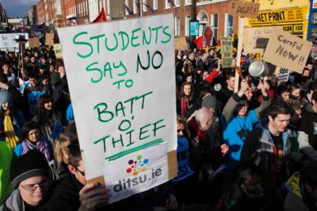 Click on image to see full-sized version student_fees_protest_dublin07.jpg