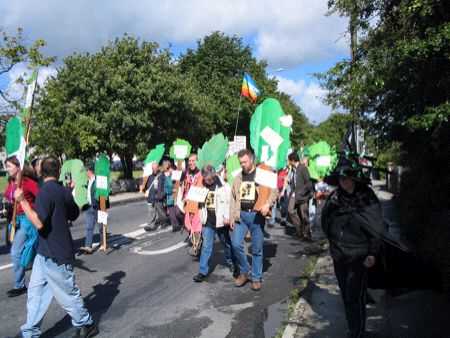 03leaving_clarecastle_2.jpg