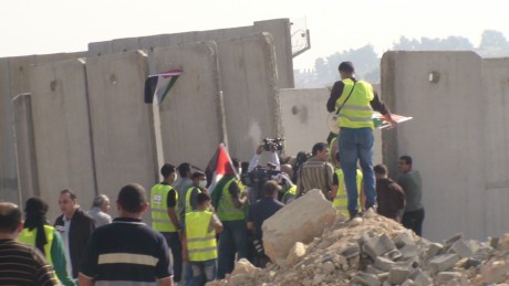 qalandia4_1.jpg