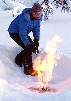 uaf_kateywalter_lights_methane_on_thermokarset_lake_in_siberia_march_2007.jpg